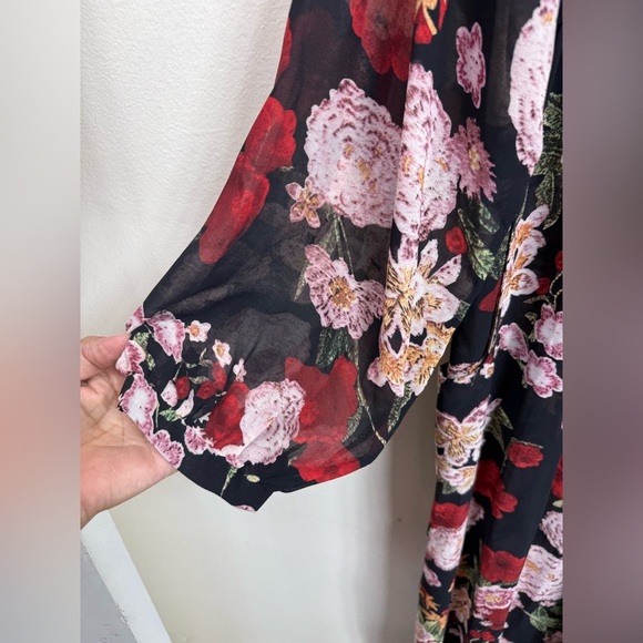 (B4) Umgee women's open-front floral-print cape dress, bikini cover-up, size L - Picture 3 of 14